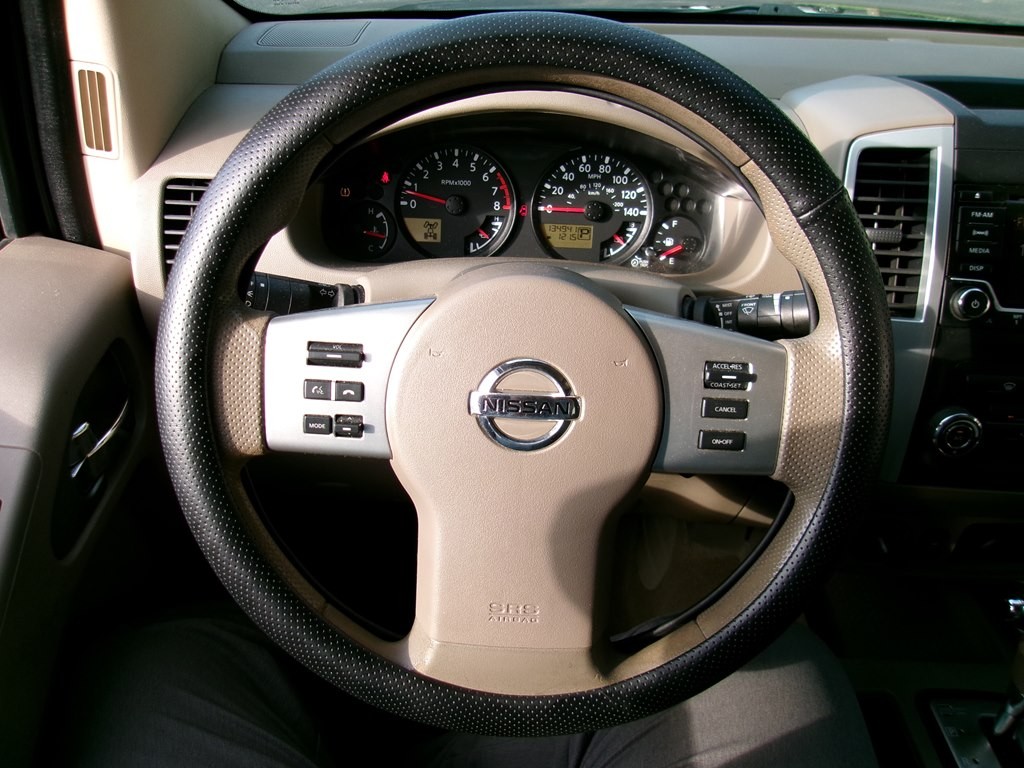 2015 Nissan Frontier Image 73