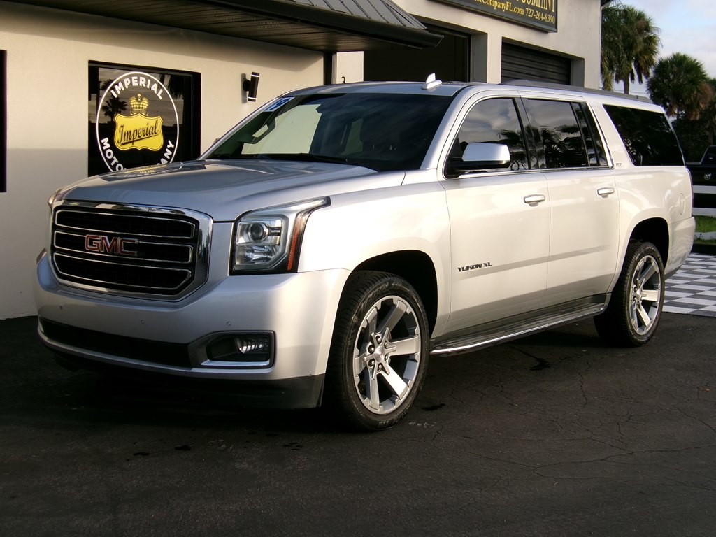 2019 GMC Yukon Image 3