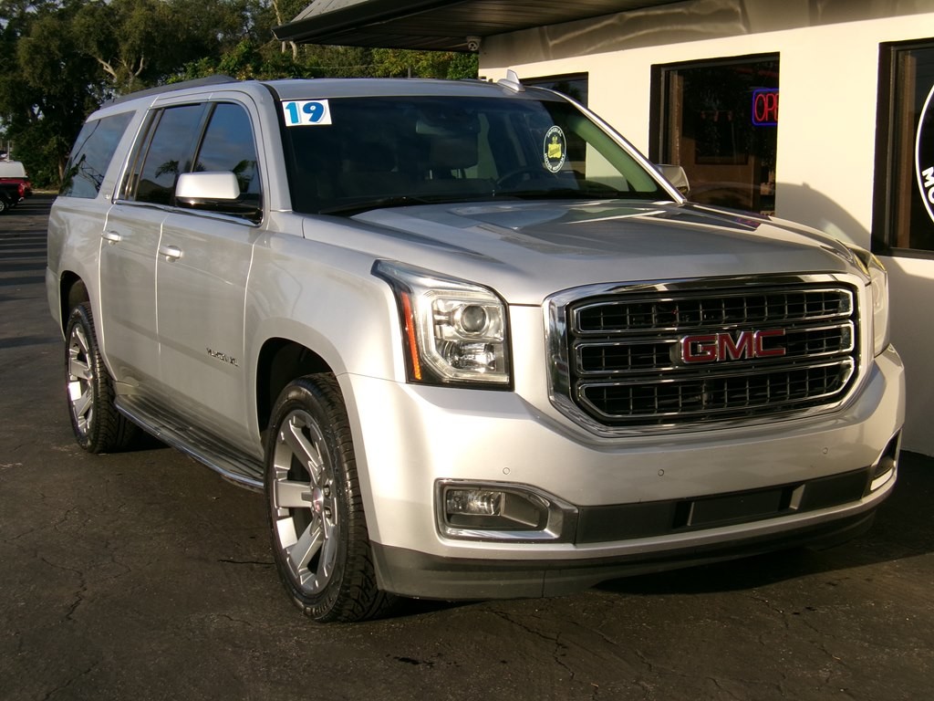 2019 GMC Yukon Image 9