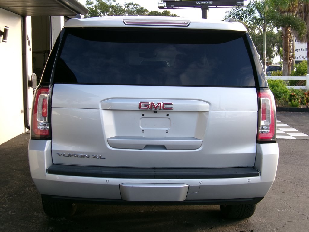 2019 GMC Yukon Image 23