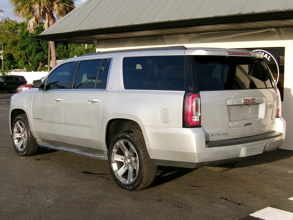 2019 GMC Yukon Image 27