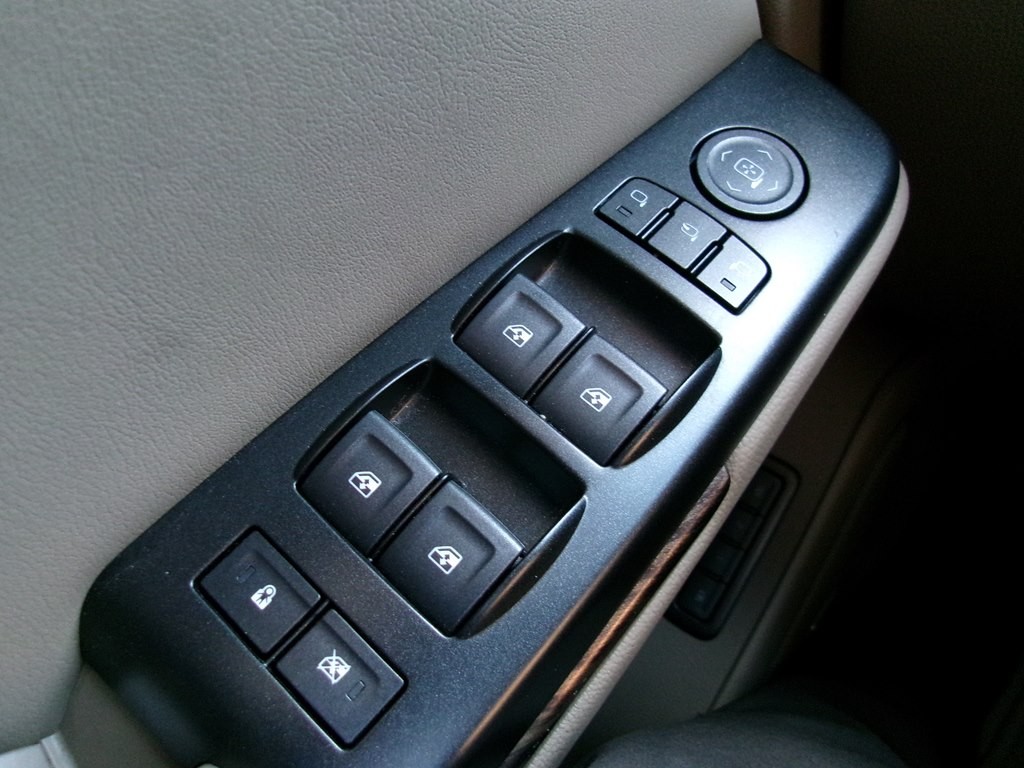 2019 GMC Yukon Image 43