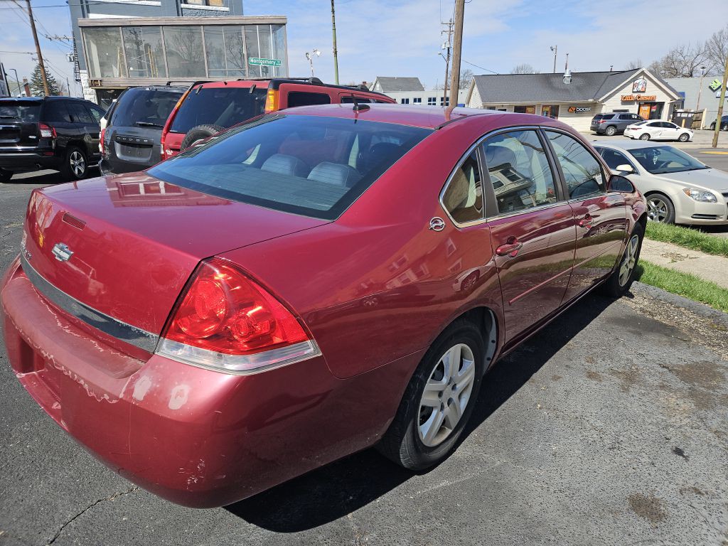 2006 Chevrolet Impala Image 2