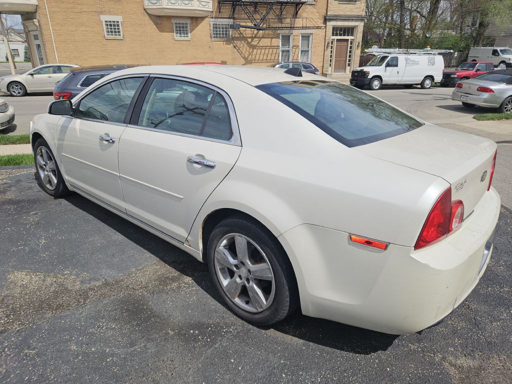 2012 Chevrolet Malibu Image 1