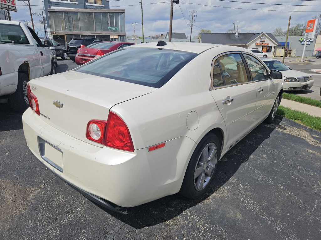 2012 Chevrolet Malibu Image 3