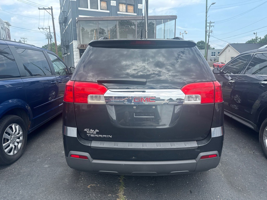 2013 GMC Terrain Image 2