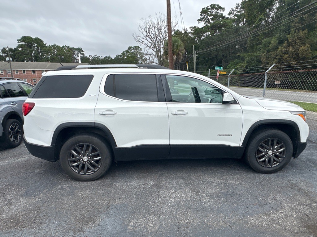 2017 GMC Acadia Image 7