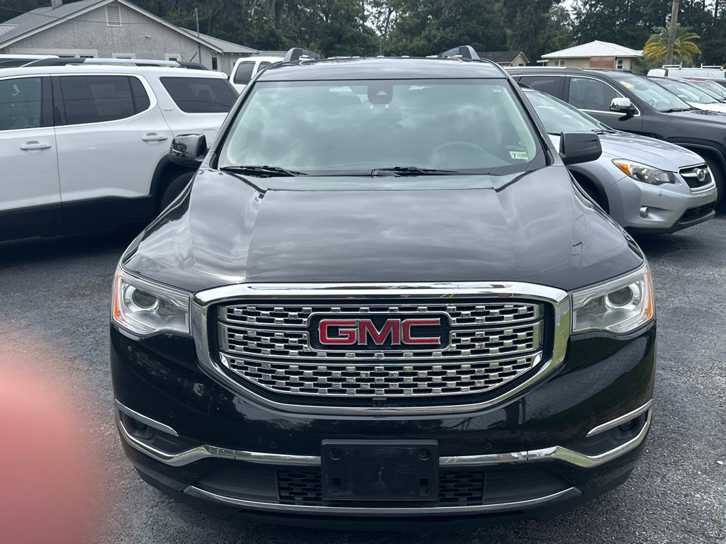2017 GMC Acadia Image 7