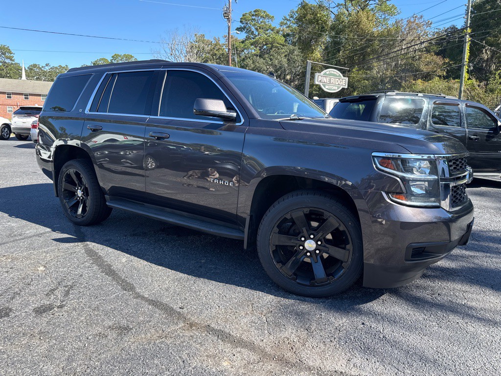 2015 Chevrolet Tahoe Image 2