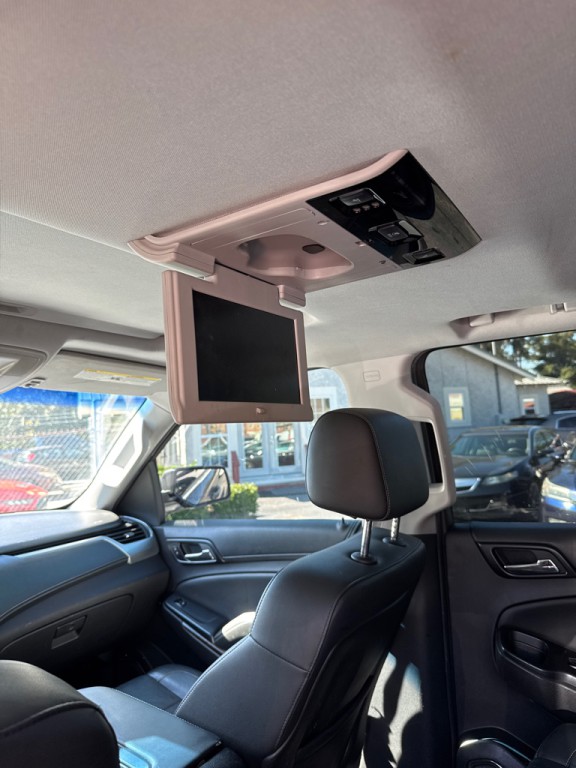 2015 Chevrolet Tahoe Image 6