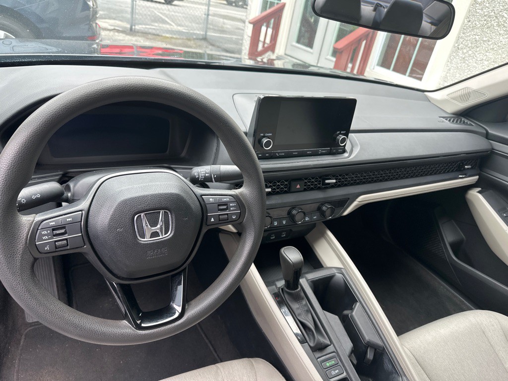 2024 Honda Accord Image 3