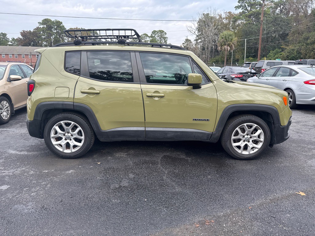 2015 Jeep Renegade Image 2