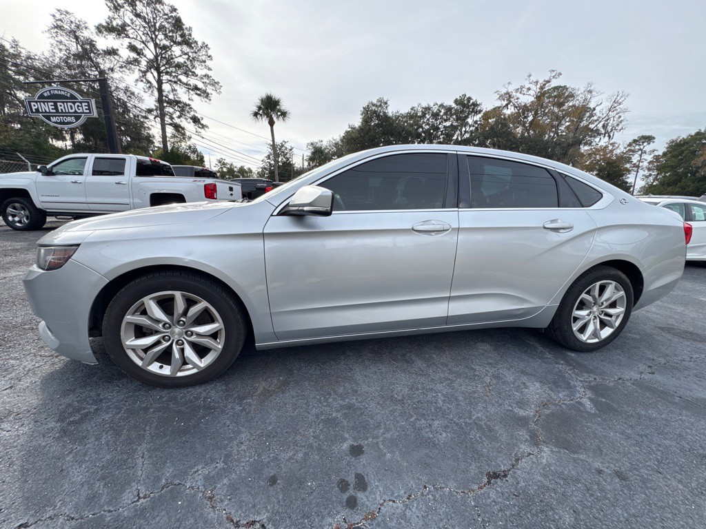 2017 Chevrolet Impala Image 2