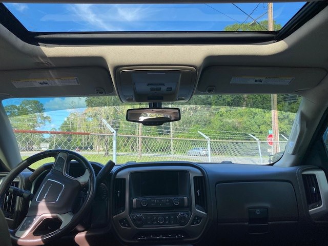 2016 GMC Sierra Image 2