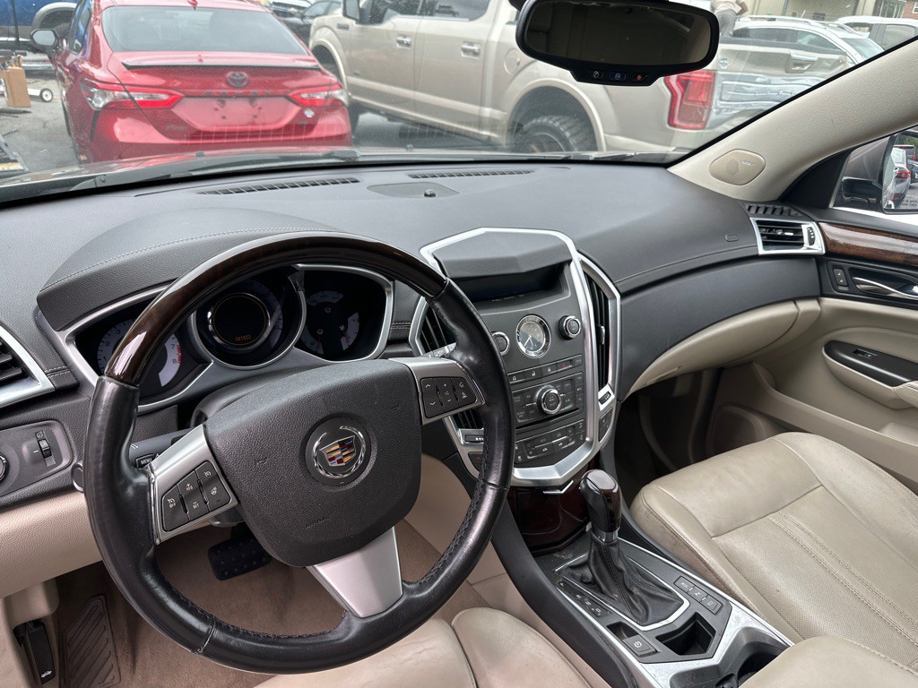 2012 Cadillac SRX Image 4