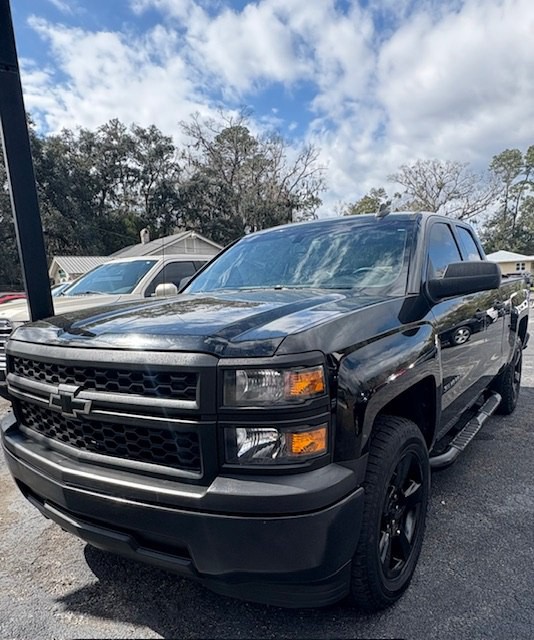 2015 Chevrolet Silverado 1500 Image 2