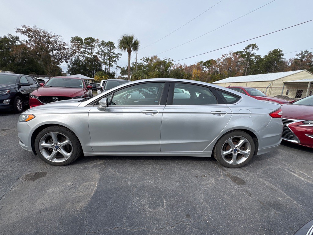 2014 Ford Fusion Image 2