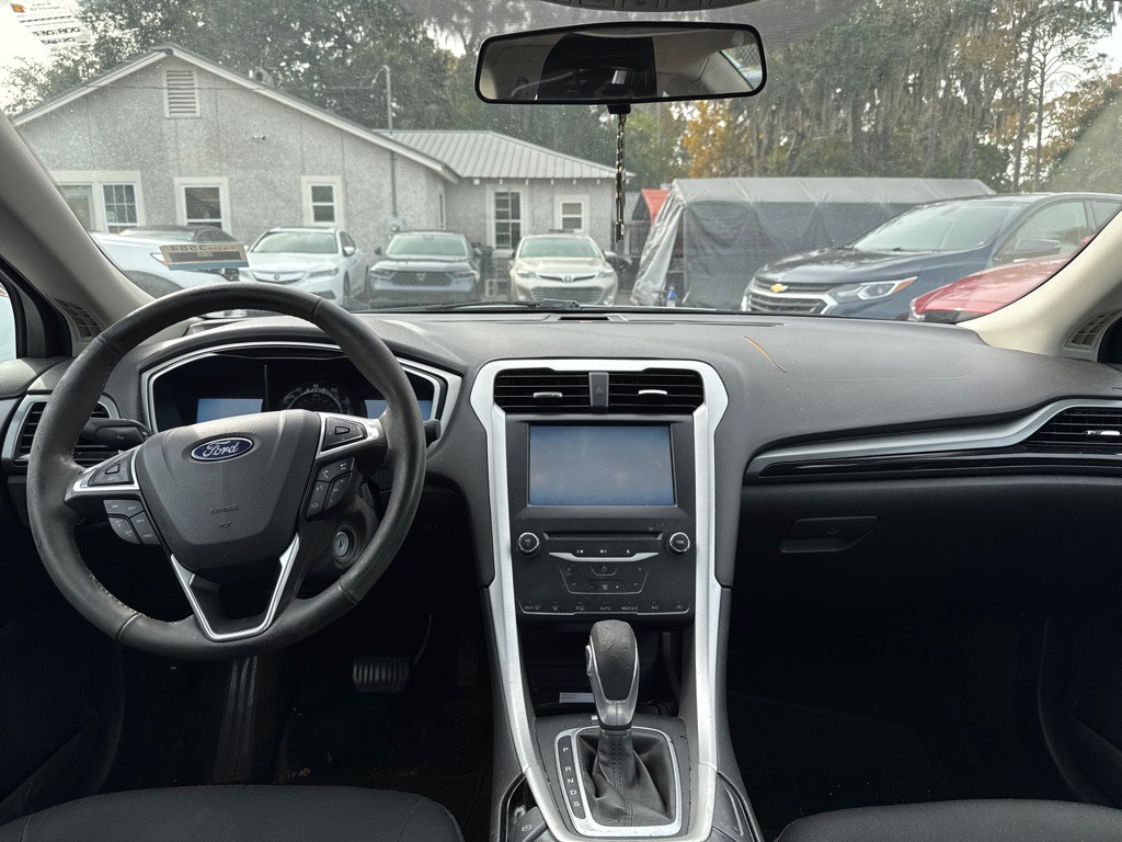 2014 Ford Fusion Image 3