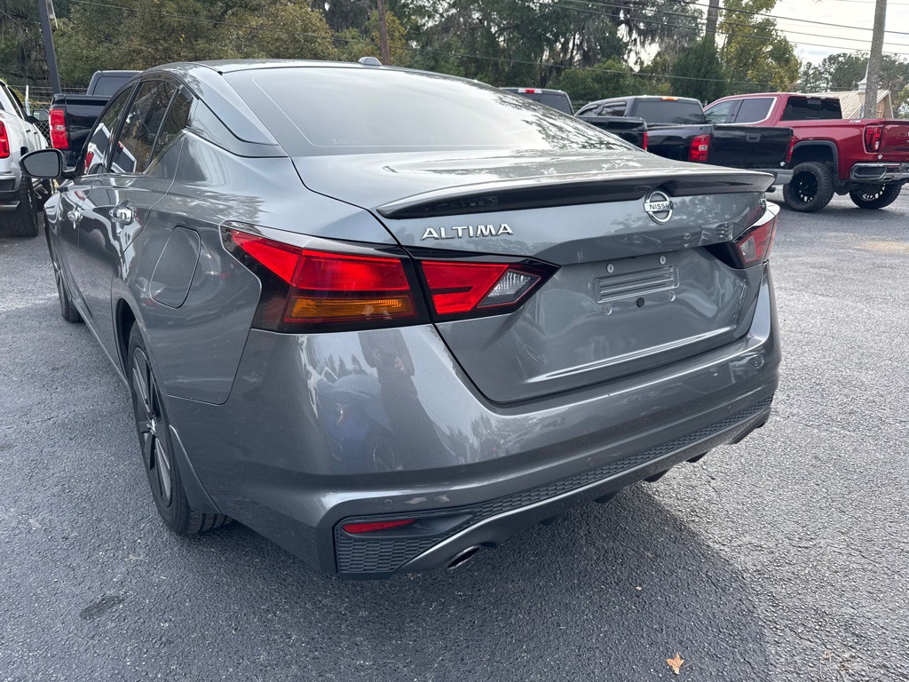 2019 Nissan Altima Image 3