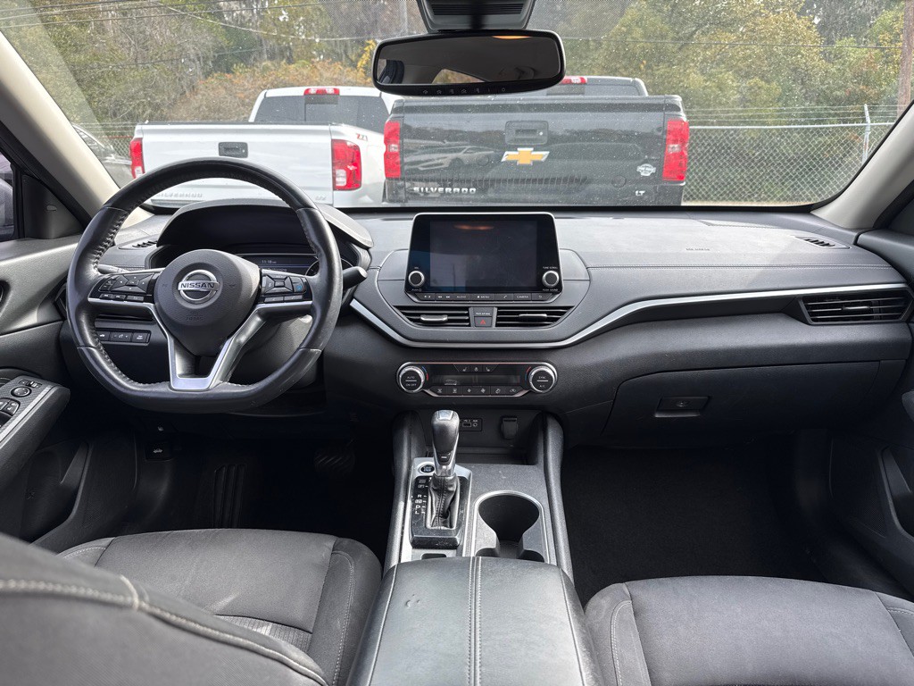 2019 Nissan Altima Image 5