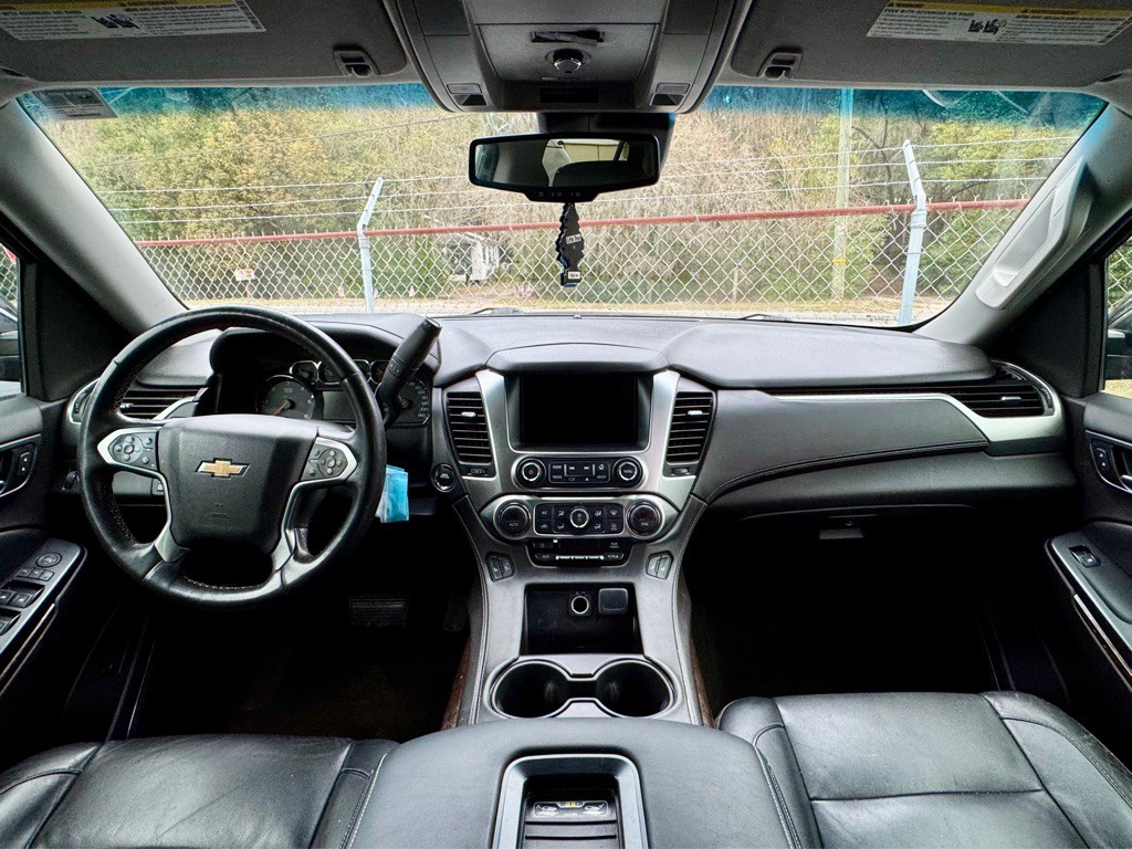 2015 Chevrolet Tahoe Image 4