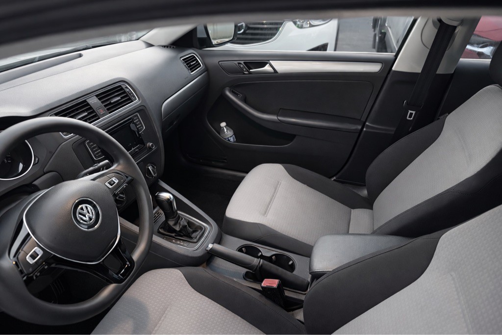 2017 Volkswagen Jetta Image 5
