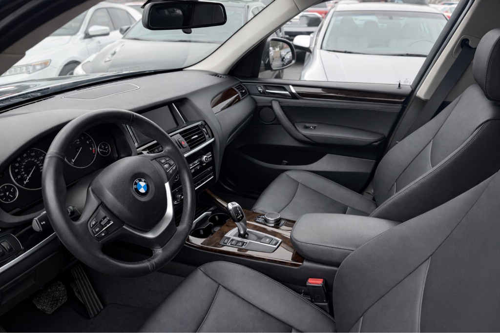 2017 BMW X3 Image 5