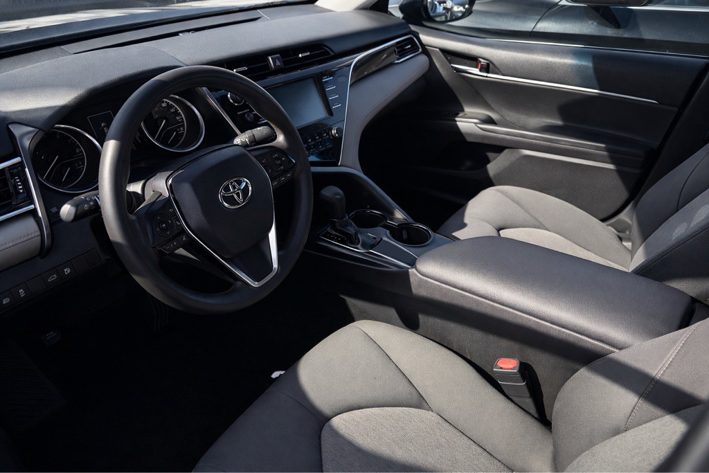 2018 Toyota Camry Image 4