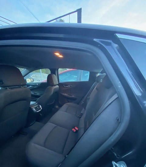 2023 Chevrolet Malibu Image 4