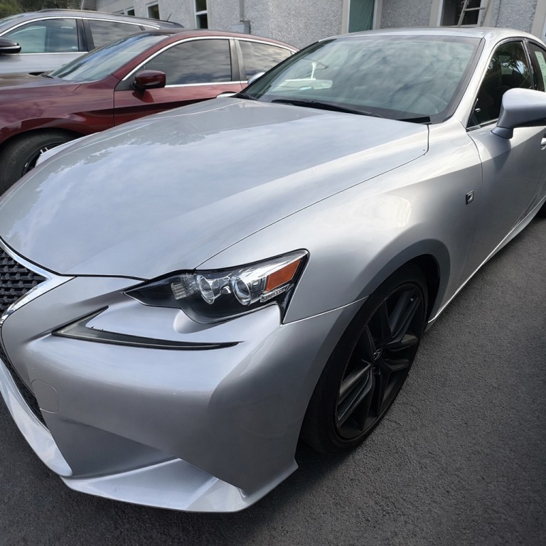 2014 Lexus IS 250 Image 2