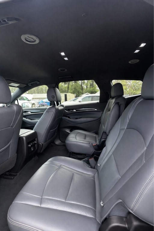 2023 Buick Enclave Image 6