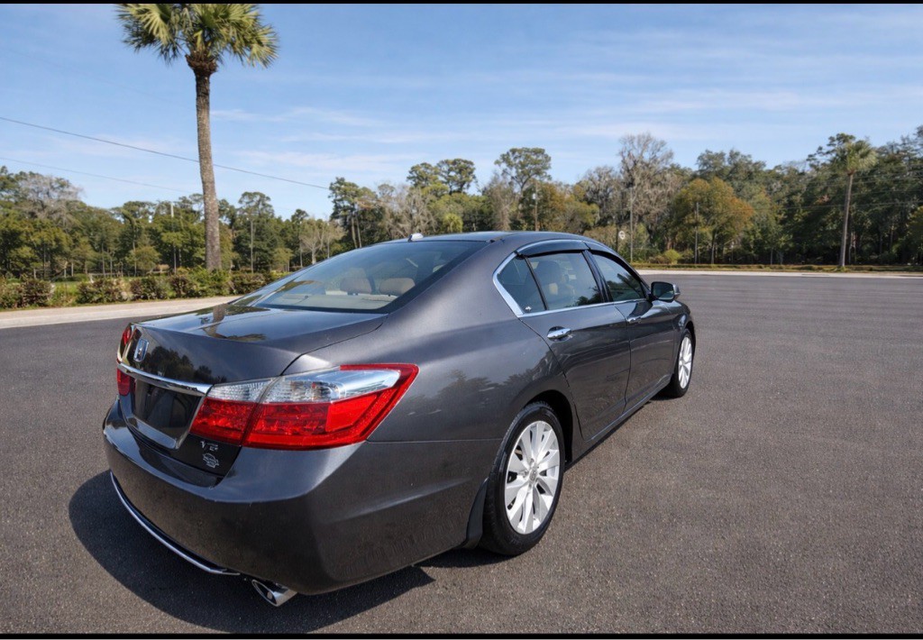 2013 Honda Accord Image 6