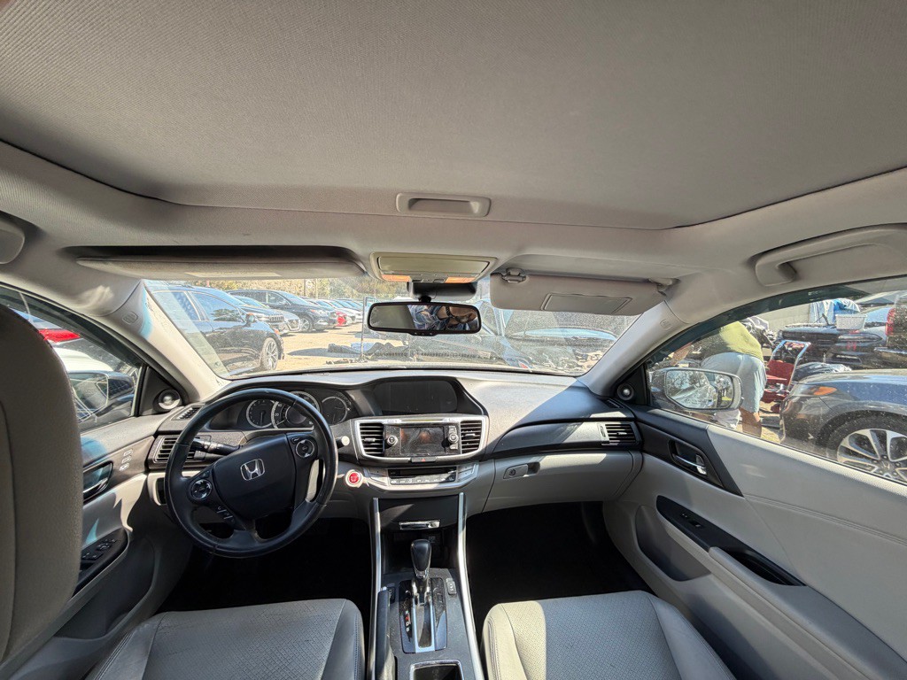 2013 Honda Accord Image 9