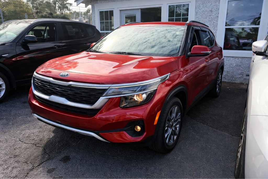 2021 Kia Seltos Image 2