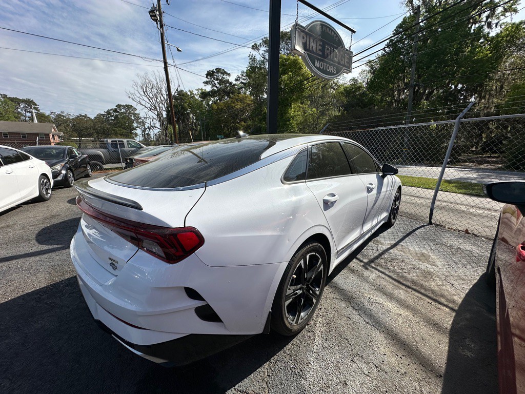 2023 Kia K5 Image 4