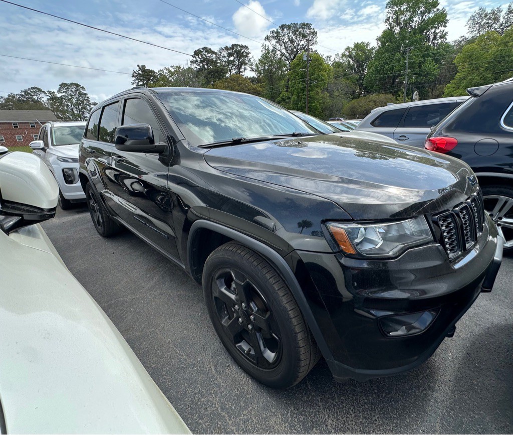 2019 Jeep Grand Cherokee Image 2