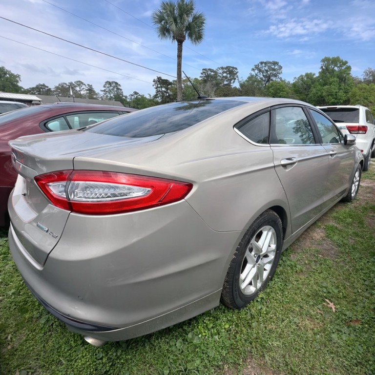 2015 Ford Fusion Image 4