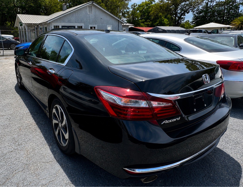 2017 Honda Accord Image 3