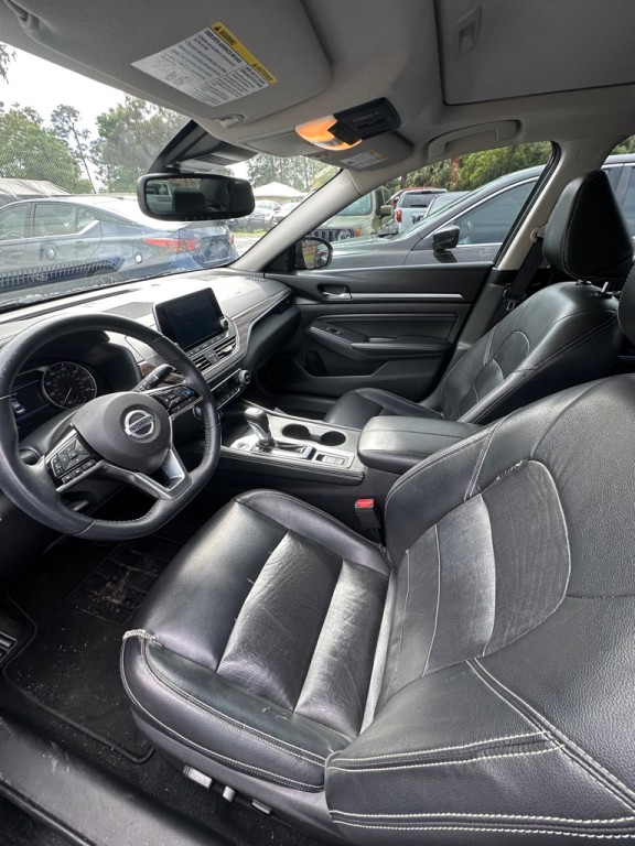 2019 Nissan Altima Image 7