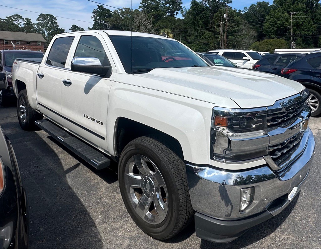 2016 Chevrolet Silverado 1500 Image 2