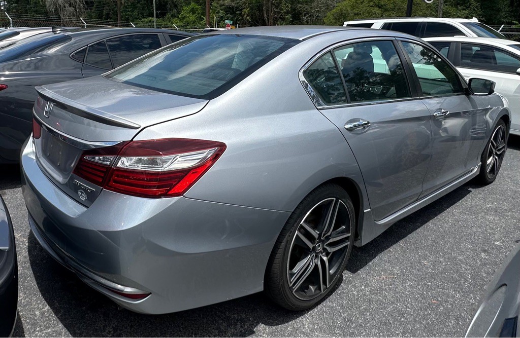 2016 Honda Accord Image 3