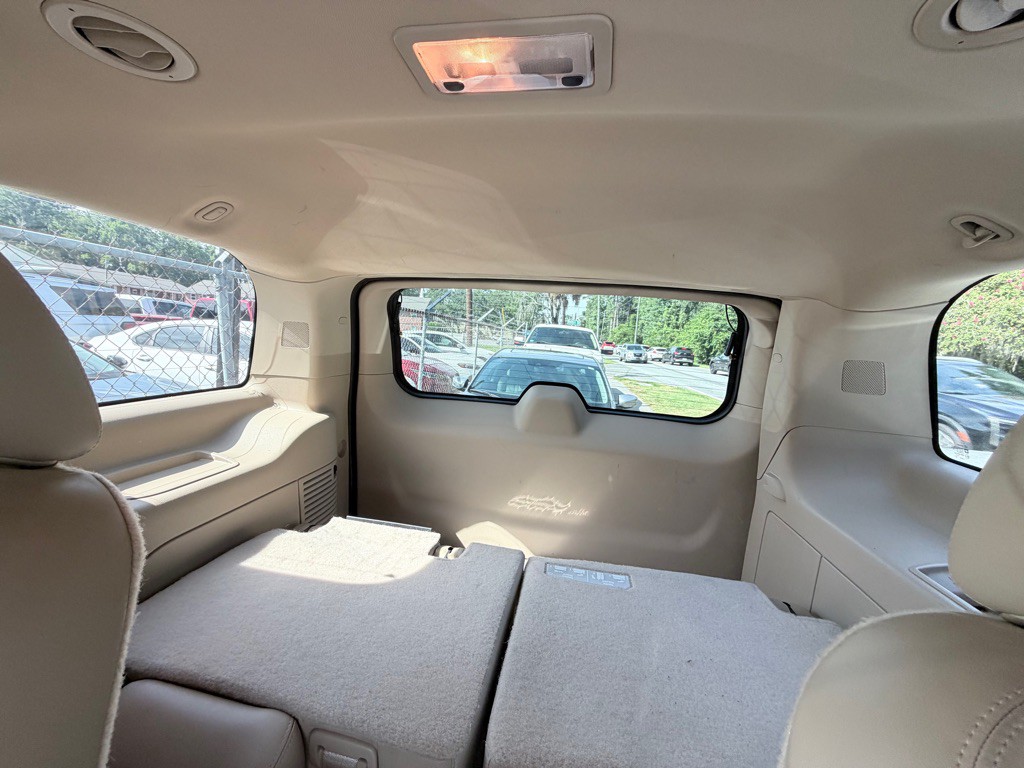 2013 Cadillac Escalade Image 7