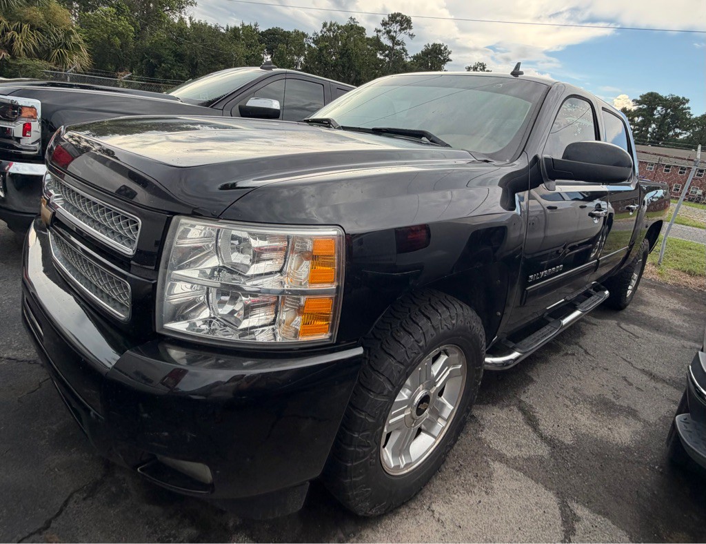 2013 Chevrolet Silverado 1500 Image 1