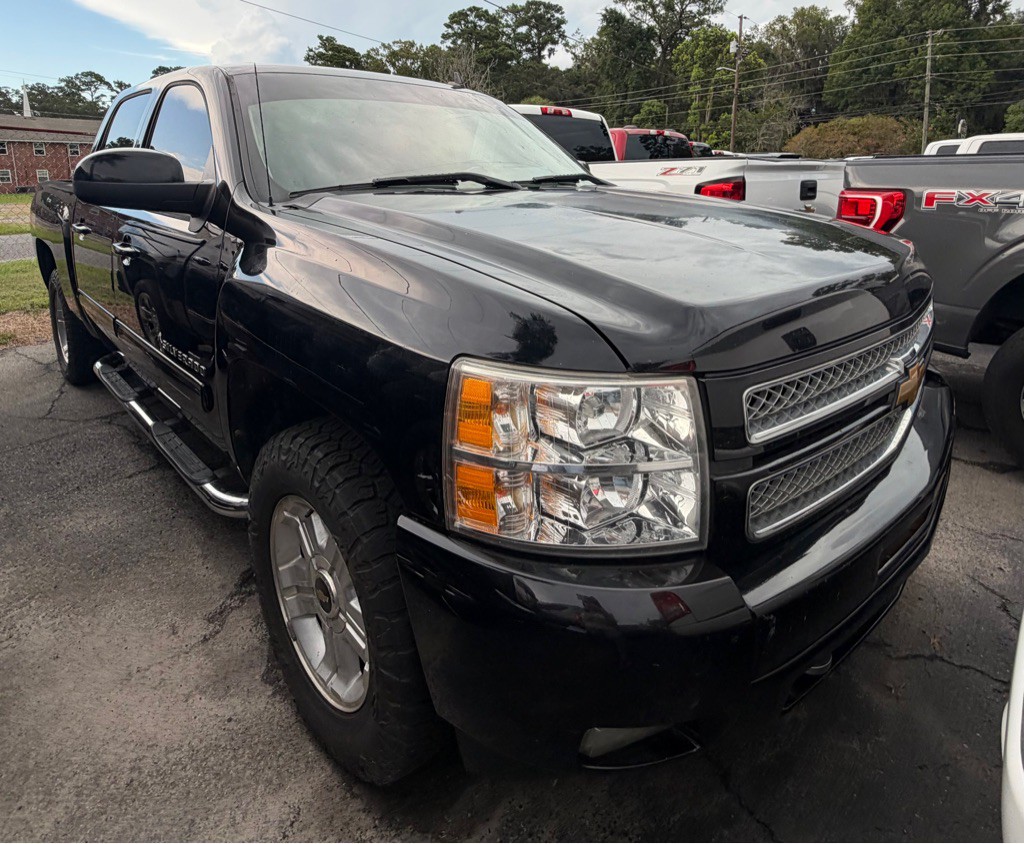 2013 Chevrolet Silverado 1500 Image 2