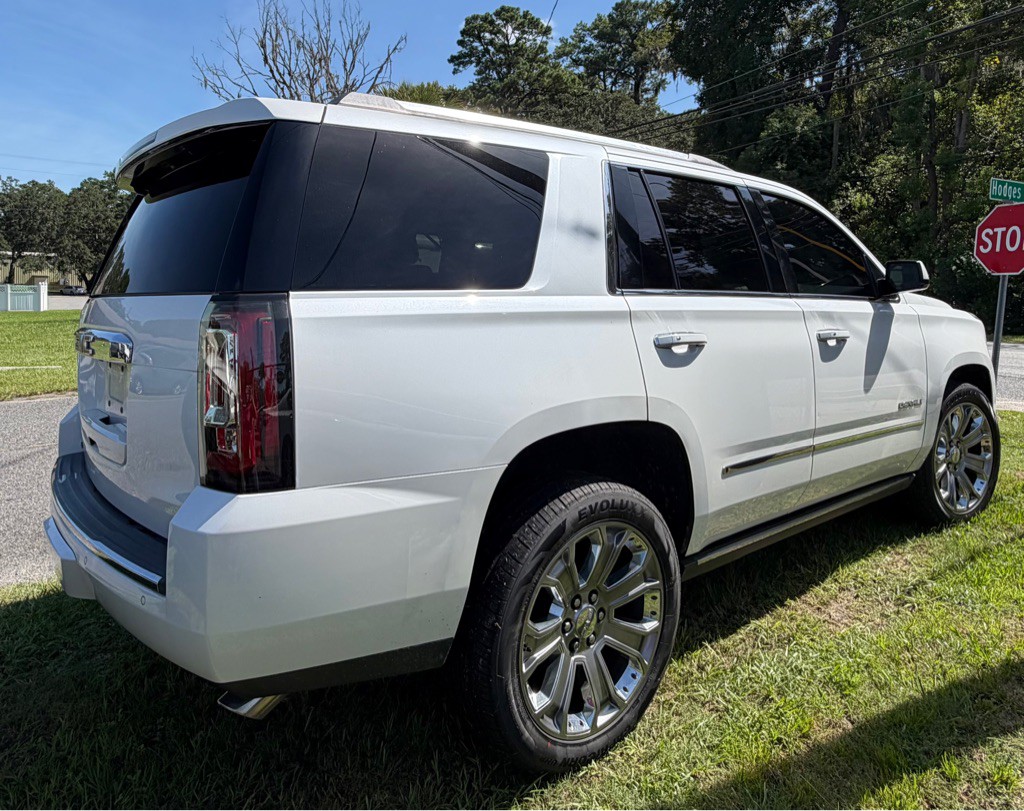 2016 GMC Yukon Image 3