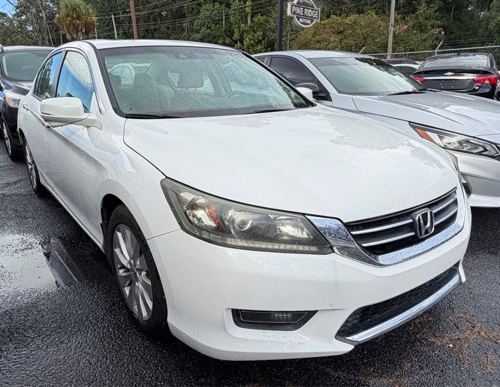 2014 Honda Accord Image 2