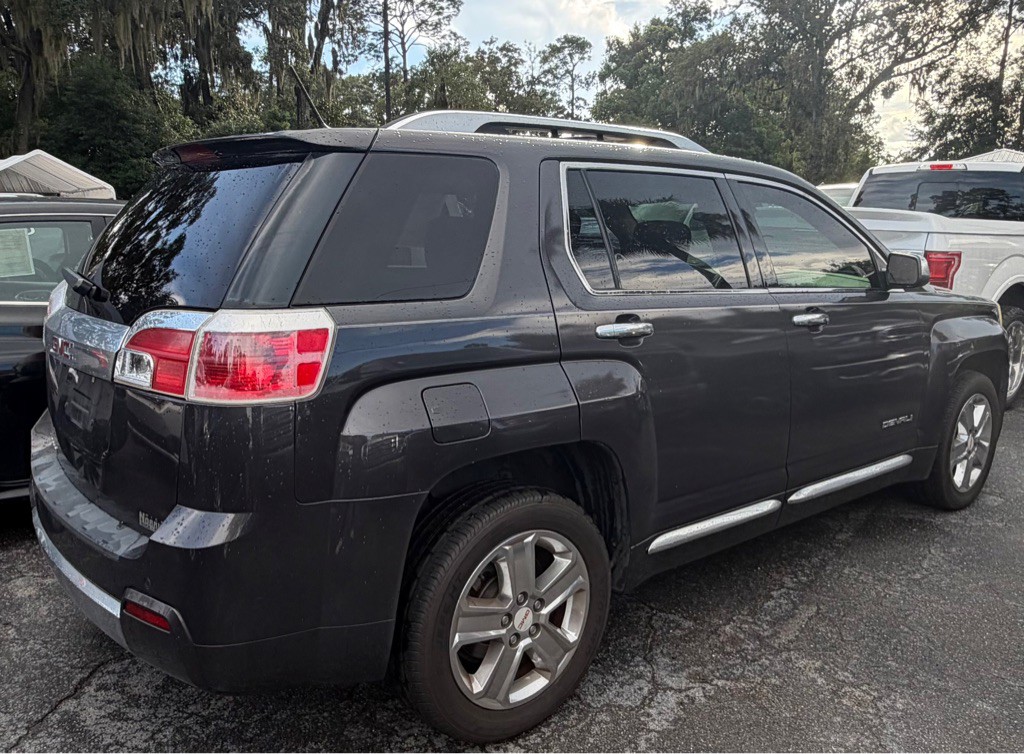 2013 GMC Terrain Image 3
