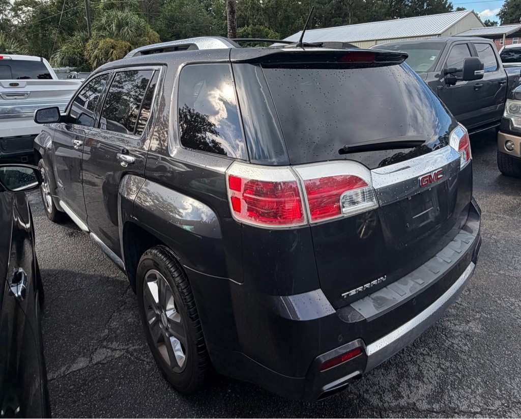 2013 GMC Terrain Image 4