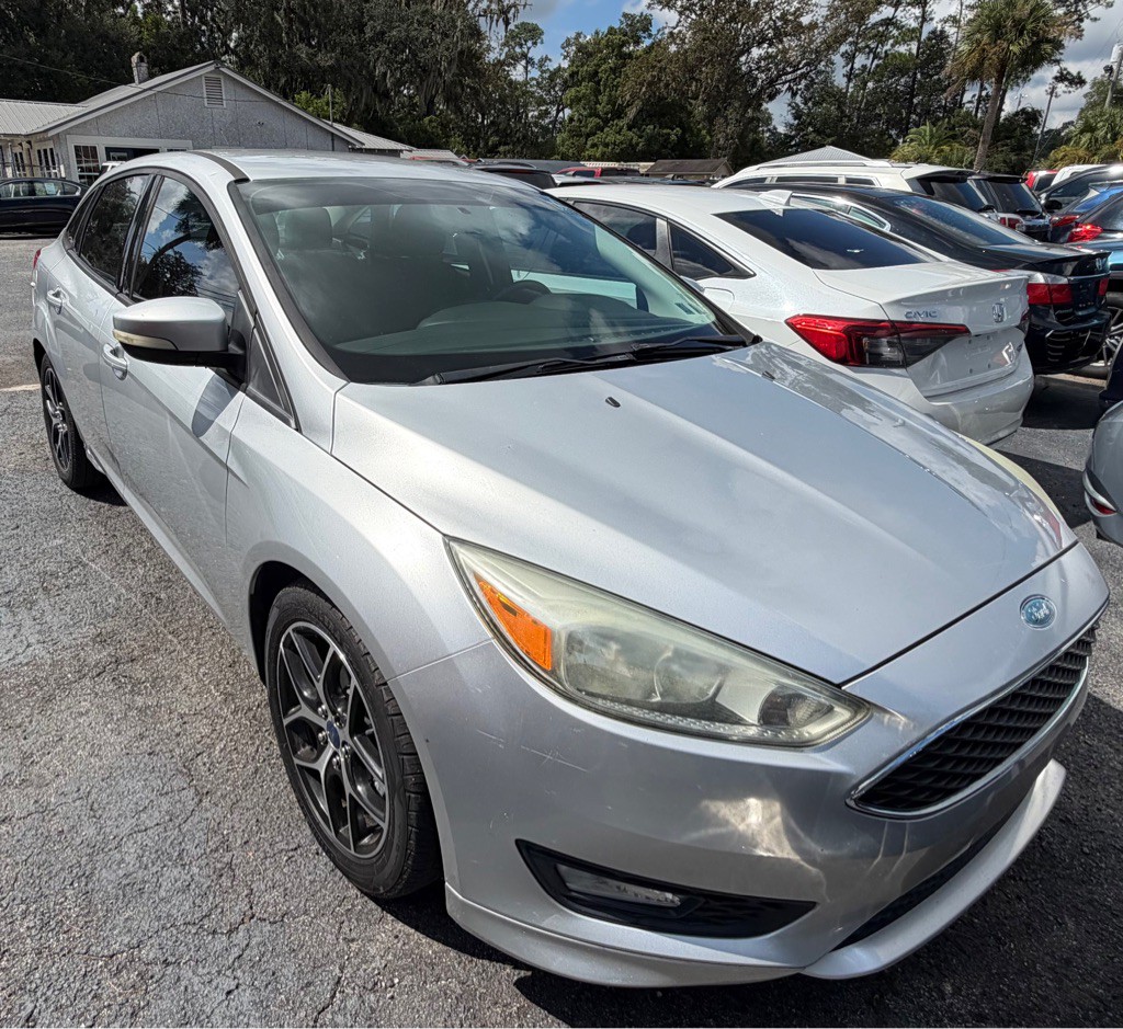 2016 Ford Focus Image 2