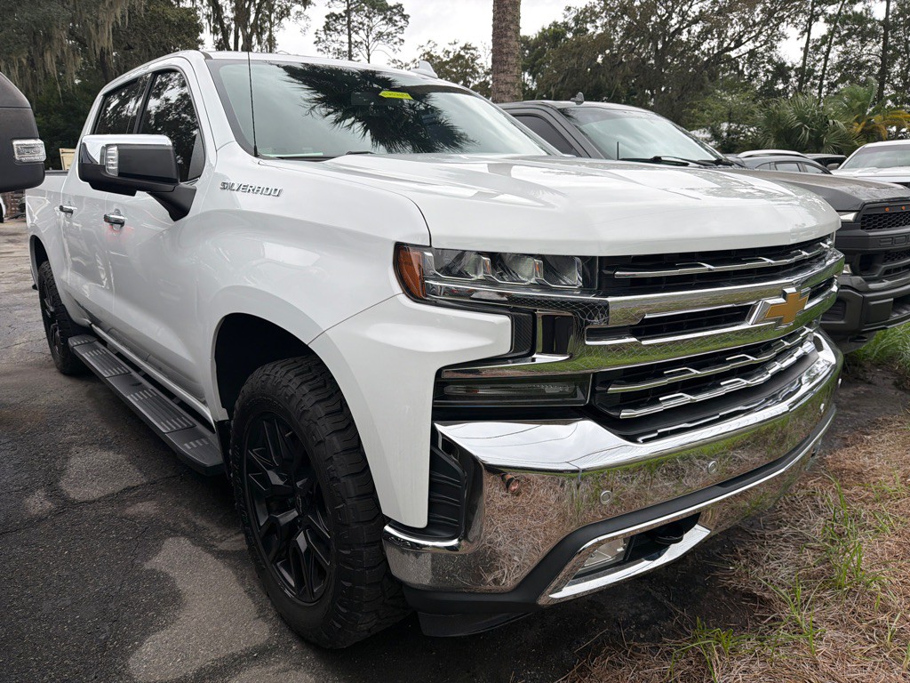 2019 Chevrolet Silverado 1500 Image 2